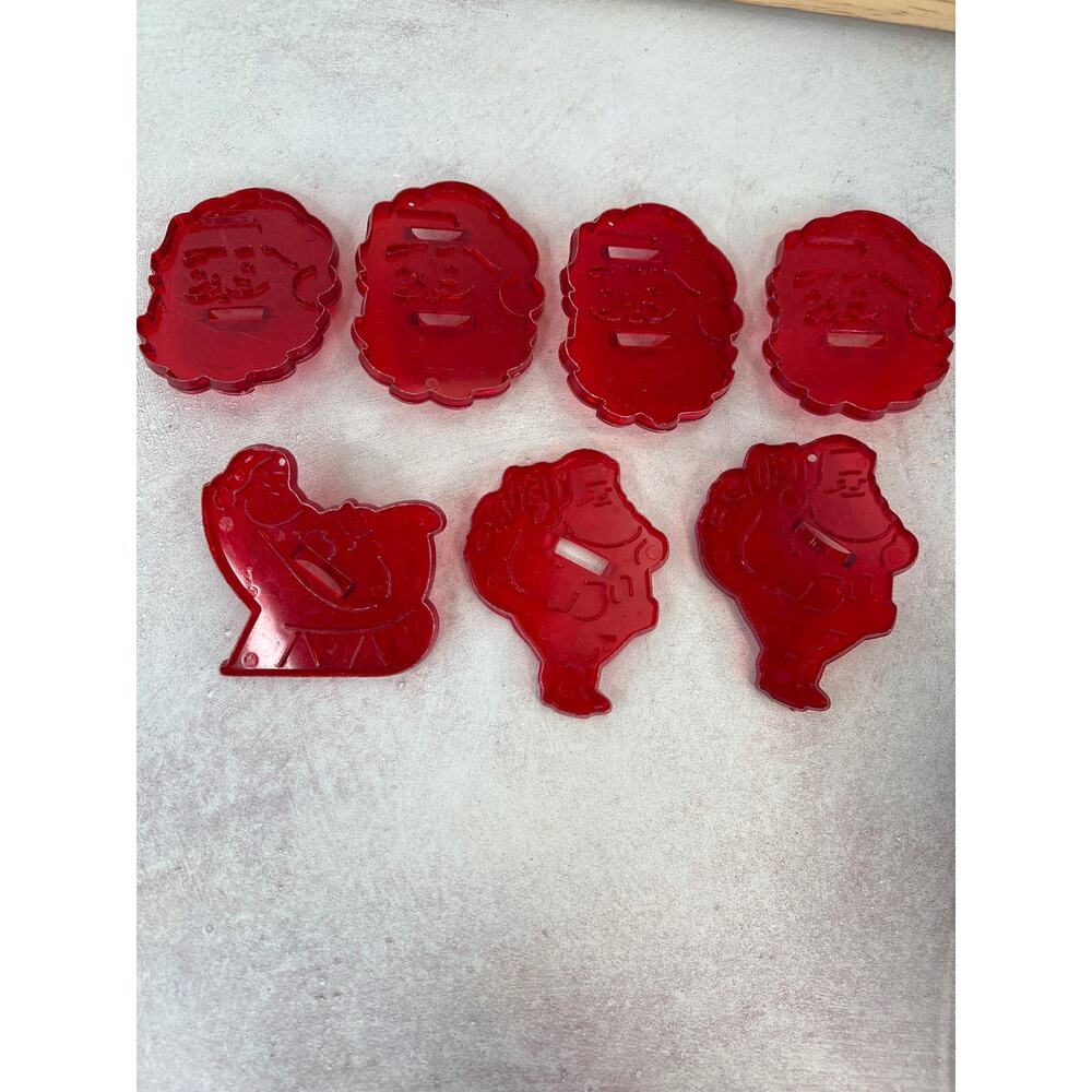 Vintage variety Santa Claus Cookie CuttersRed plastic lot‎ of 7